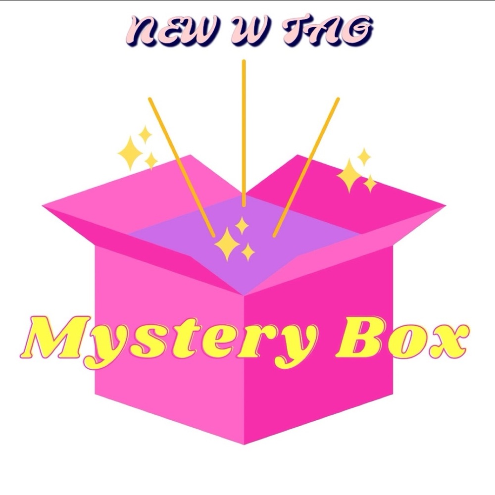 Mystery Box - NWT WOMEN SZ SMALL 🔮